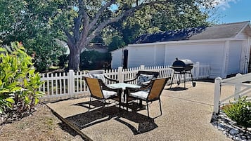 Studio (3 Bedrooms) | Property amenity