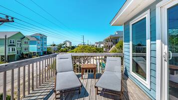 Studio (4 Bedrooms) | Property amenity