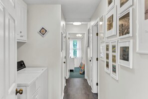 Studio (3 Bedrooms) | Fasilitas properti
