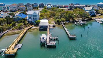 Studio (4 Bedrooms) | Property amenity