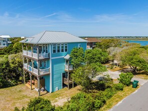 Studio (4 Bedrooms) | Property amenity
