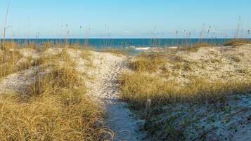 開放式客房 (3 Bedrooms) | 住宿設施服務