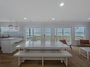 Studio (3 Bedrooms) | Property amenity