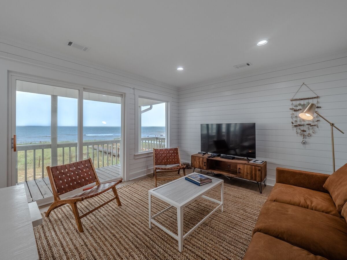 Studio (3 Bedrooms) | Property amenity