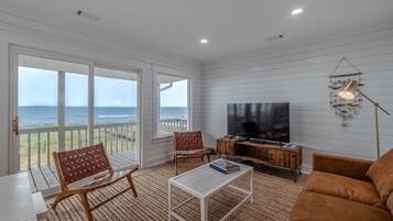 Studio (3 Bedrooms) | Property amenity