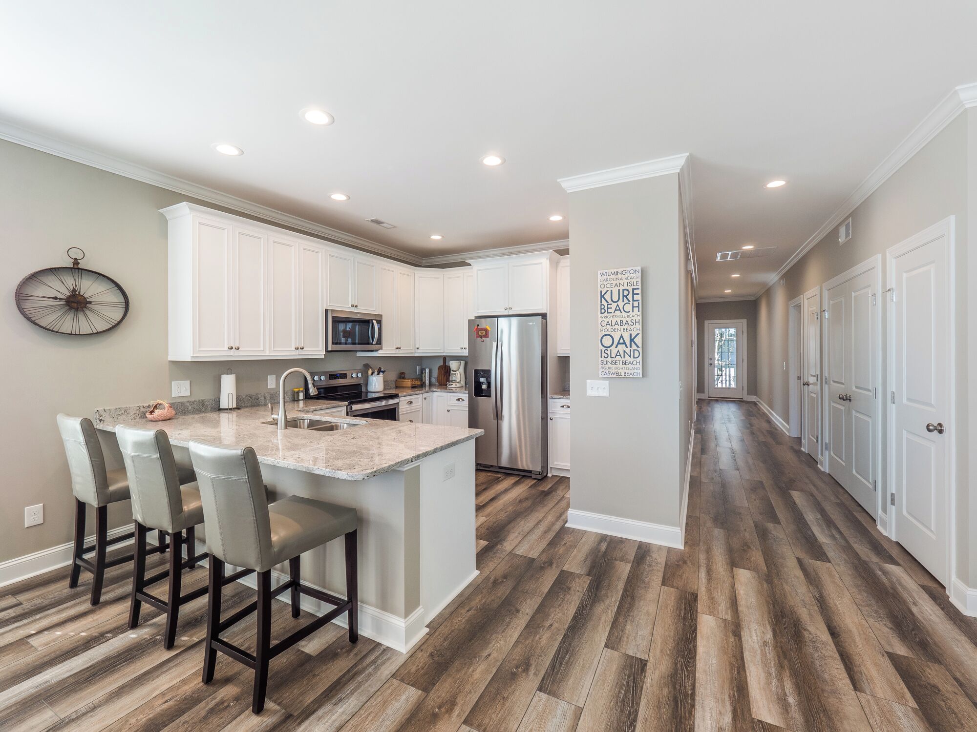 Studio (3 Bedrooms) | Property amenity