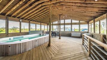 Studio (3 Bedrooms) | Fasilitas properti