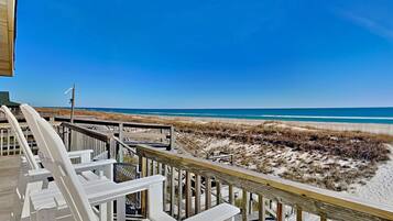 Studio (5 Bedrooms) | Property grounds