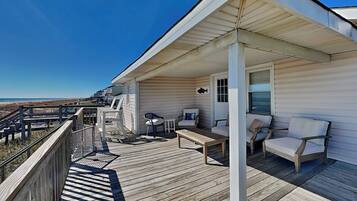 Studio (5 Bedrooms) | Property amenity