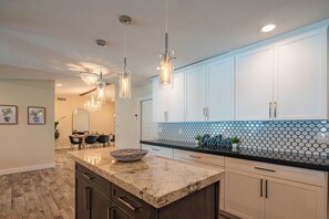 Dining - Paradise Retreat: Pool, Hot Tub, Arcade, Mini Golf (Phoenix)