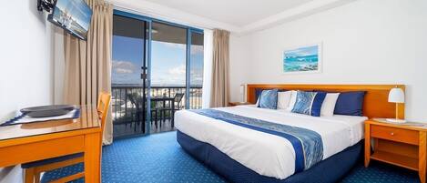 1 chambre, bureau, fer et planche à repasser, Wi-Fi gratuit