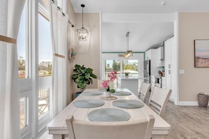 House, Multiple Beds (Bates Avenue House) | Dining