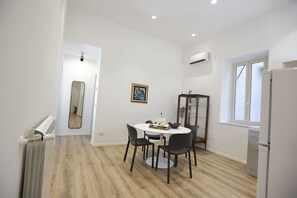 Dining - Devalù Politeama elegante appartamento al centro (palermo)