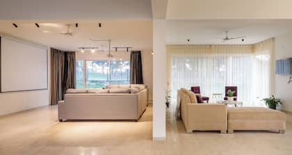 Golf View Home by Stayjade