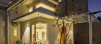 Golf View Home by Stayjade