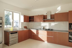 Villa (4 Bedrooms) | Interieur
