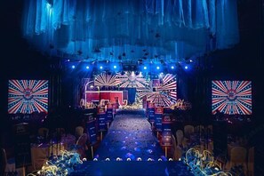 Mariage à l’intérieur