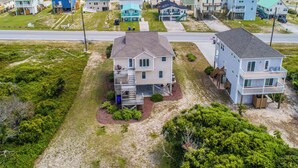 Studio (4 Bedrooms) | Fasade