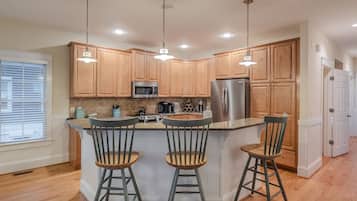 Studio (5 Bedrooms) | Property amenity