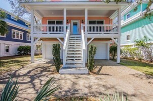 Studio (5 Bedrooms) | Property amenity