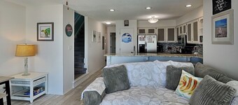 Hailey's Hideaway by Topsail Realty