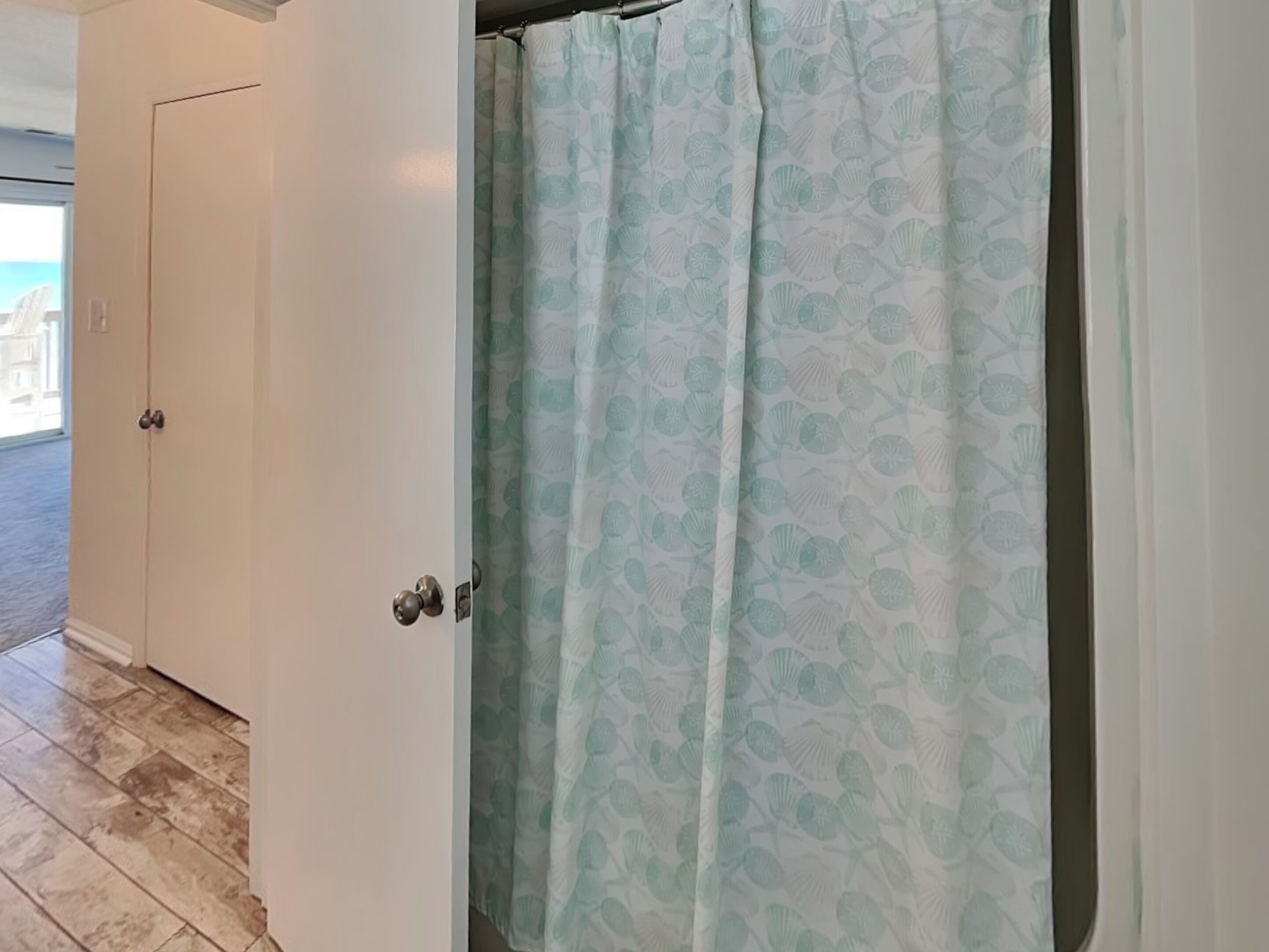 Studio (3 Bedrooms) | Kemudahan hartanah