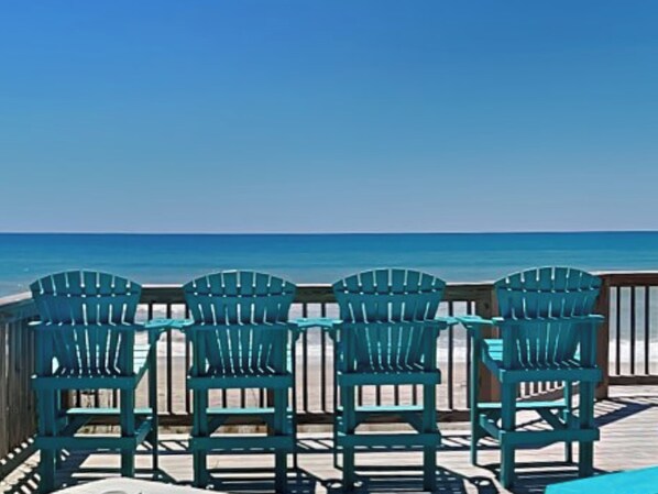 Studio (3 Bedrooms) | Property grounds