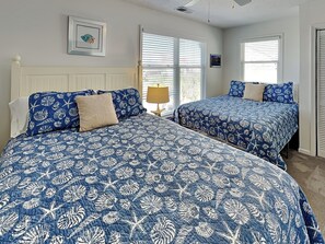 Studio (3 Bedrooms) | Property amenity - Hailey's Hideaway by Topsail Realty (Holly Ridge)