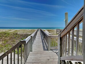 Studio (4 Bedrooms) | Property amenity