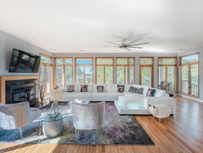 Studio (3 Bedrooms) | Property amenity - Nicholson Oaks by Topsail Realty (Holly Ridge)