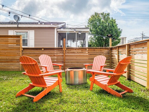 Jersey Blues by Carolina Retreats