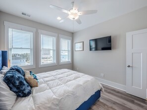 Studio (4 Bedrooms) | Property amenity