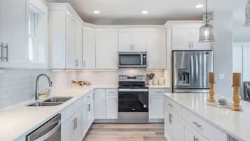 Studio (4 Bedrooms) | Kemudahan hartanah