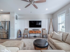 Studio (4 Bedrooms) | Property amenity - Jersey Blues by Carolina Retreats (Carolina Beach)