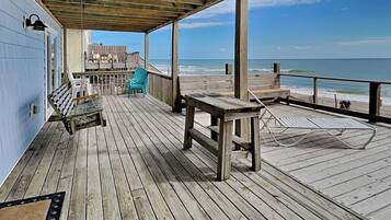 Studio (Multiple Bedrooms) | Property amenity