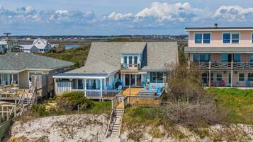 Studio (Multiple Bedrooms) | Property amenity