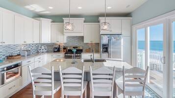 Studio (5 Bedrooms) | Property amenity