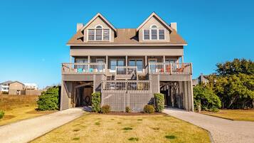 Studio (2 Bedrooms) | Property amenity