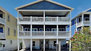 Studio (6 Bedrooms) | Property amenity