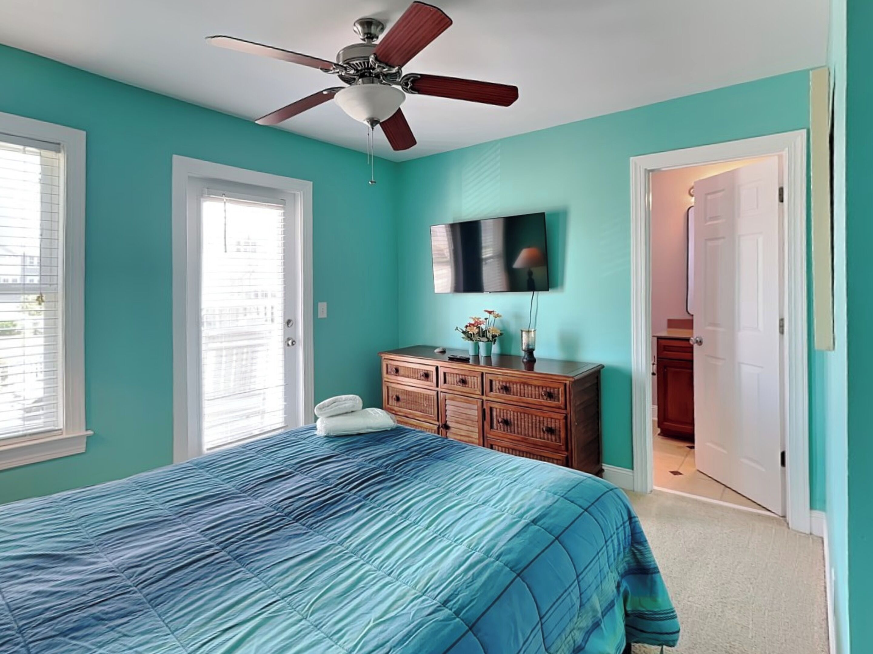 Studio (6 Bedrooms) | Property amenity