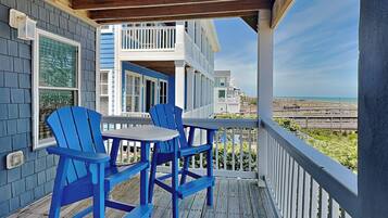 Studio (6 Bedrooms) | Property grounds
