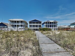 Studio (6 Bedrooms) | Property amenity - No Worries in Paradise (Carolina Beach)