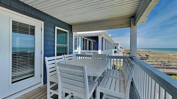 Studio (6 Bedrooms) | Property amenity