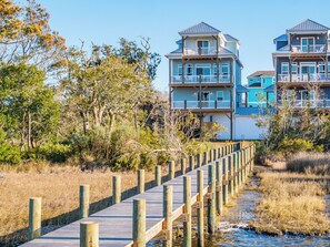 Studio (4 Bedrooms) | Property amenity - Happily Ever After by Topsail Realty (Holly Ridge)