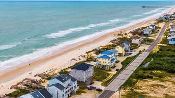 Studio (2 Bedrooms) | Property amenity