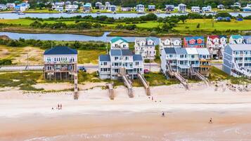 Studio (2 Bedrooms) | Property amenity