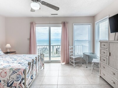 My Beach Place by Topsail Realty