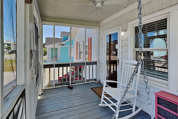 Studio (3 Bedrooms) | Property amenity