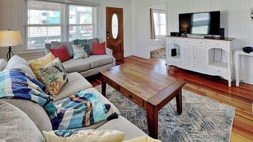 Studio (3 Bedrooms) | Property amenity