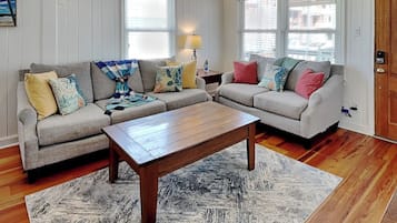 Studio (3 Bedrooms) | Property amenity